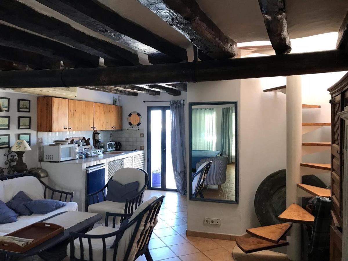 Mirador De La Virgen Atico Con Terraza Y Estudio Sin Terraza Apartment Ibiza Town Ngoại thất bức ảnh