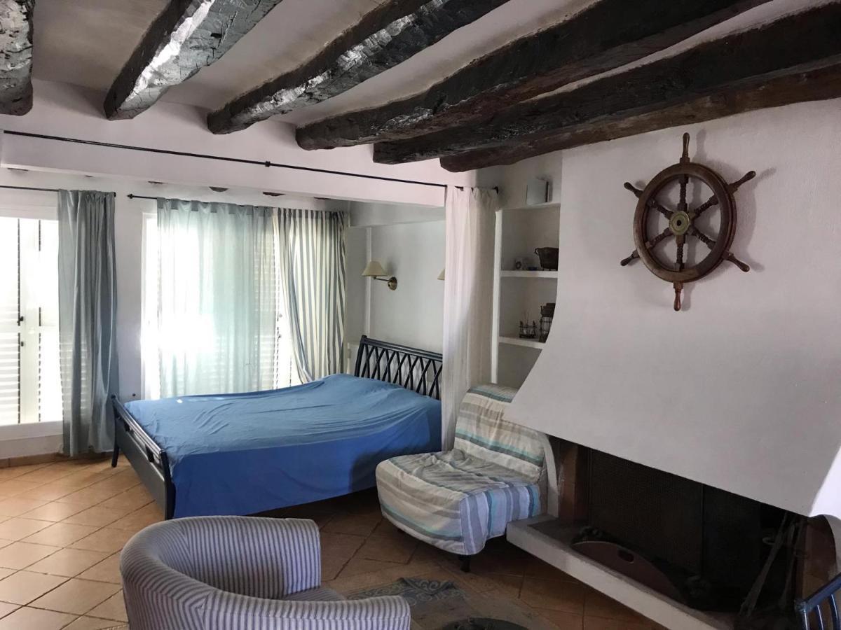 Mirador De La Virgen Atico Con Terraza Y Estudio Sin Terraza Apartment Ibiza Town Ngoại thất bức ảnh